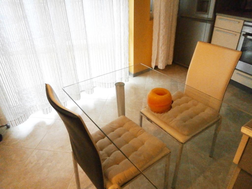 Art Apartment Kiril And Metodi Square Burgas Exterior foto