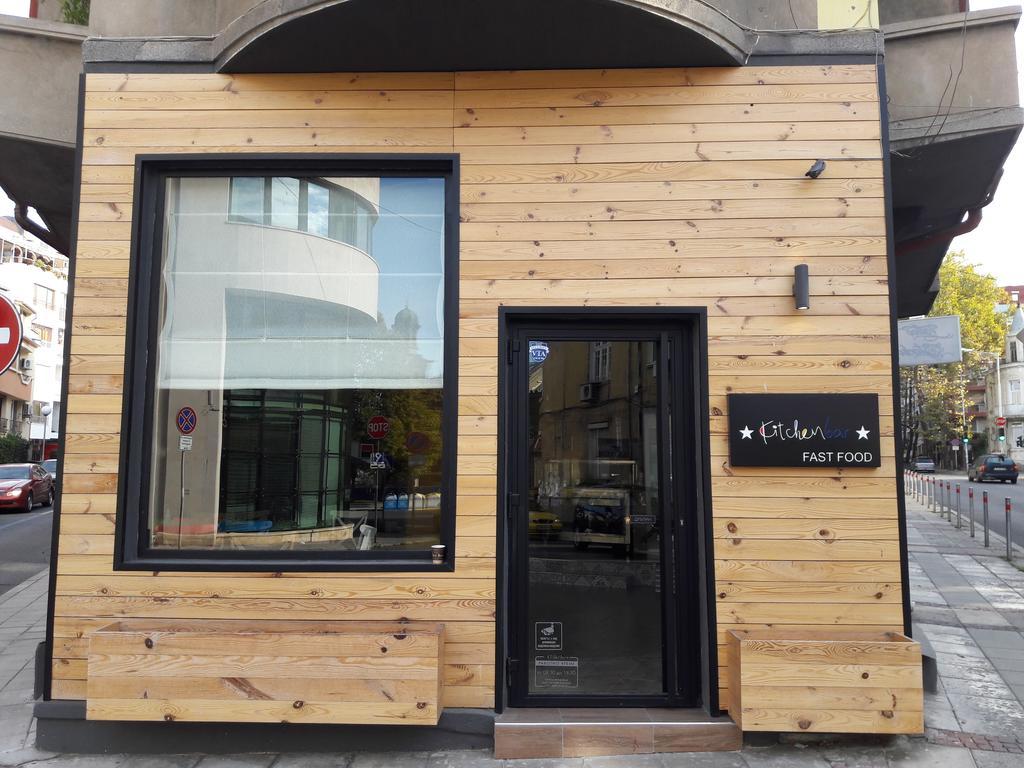 Art Apartment Kiril And Metodi Square Burgas Exterior foto